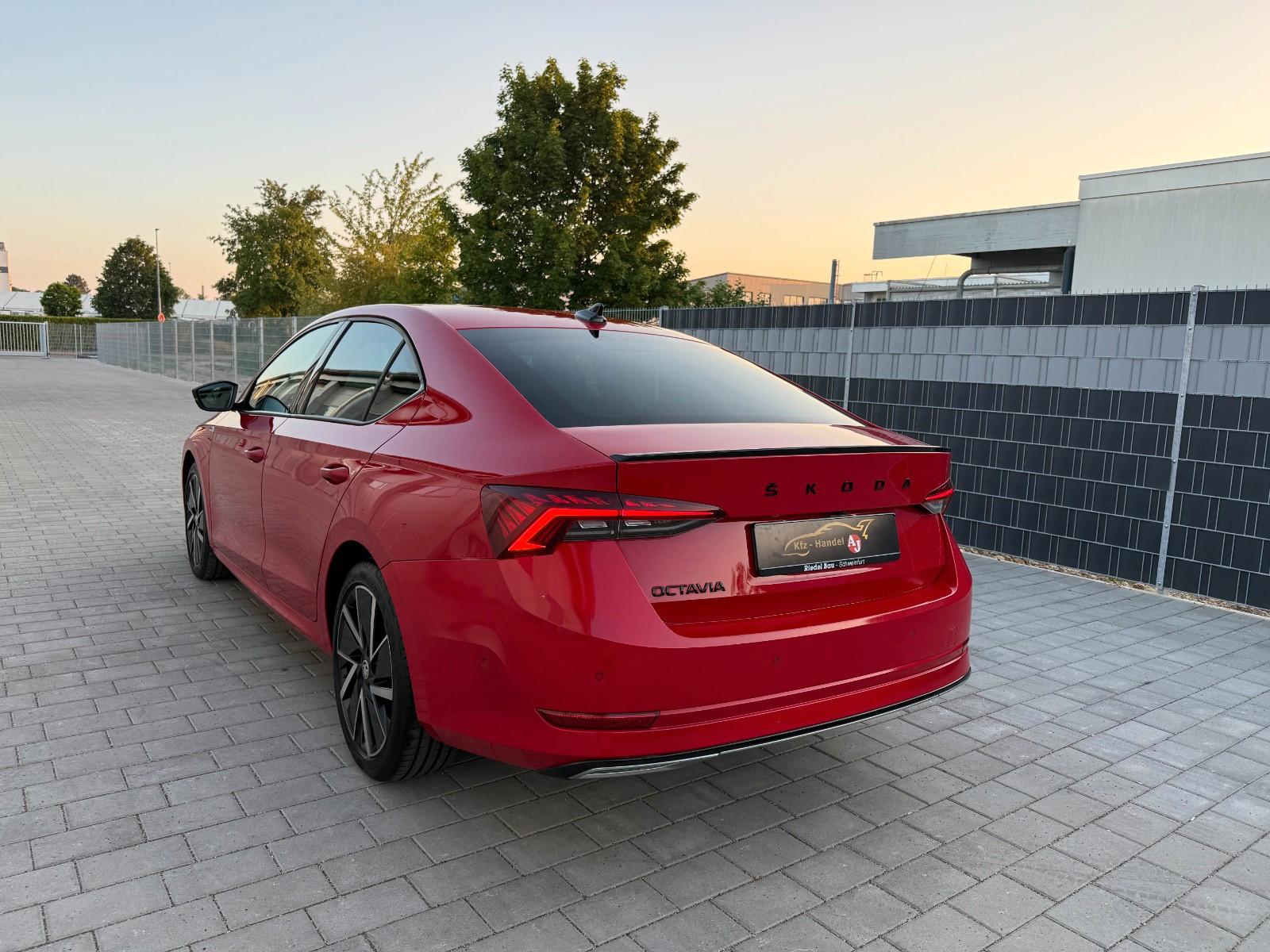 Skoda Octavia Lim. Sportline 2.0 TDI,R.Kamera