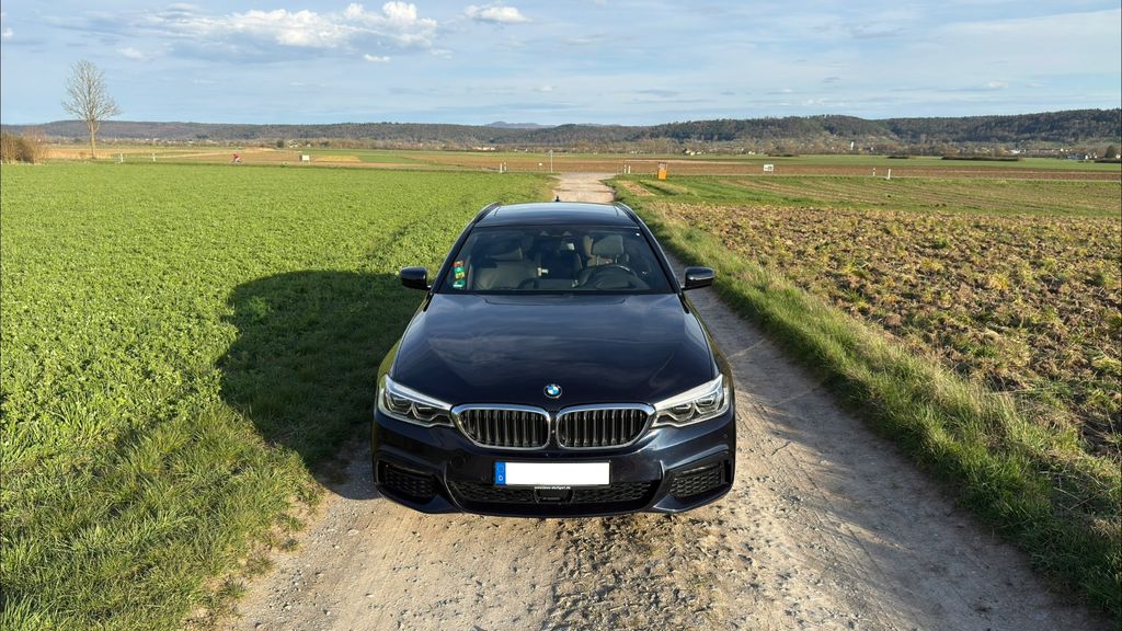 Image of BMW 540