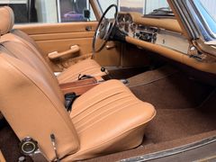 MERCEDES-BENZ SL 280 PAGODE Saubere History