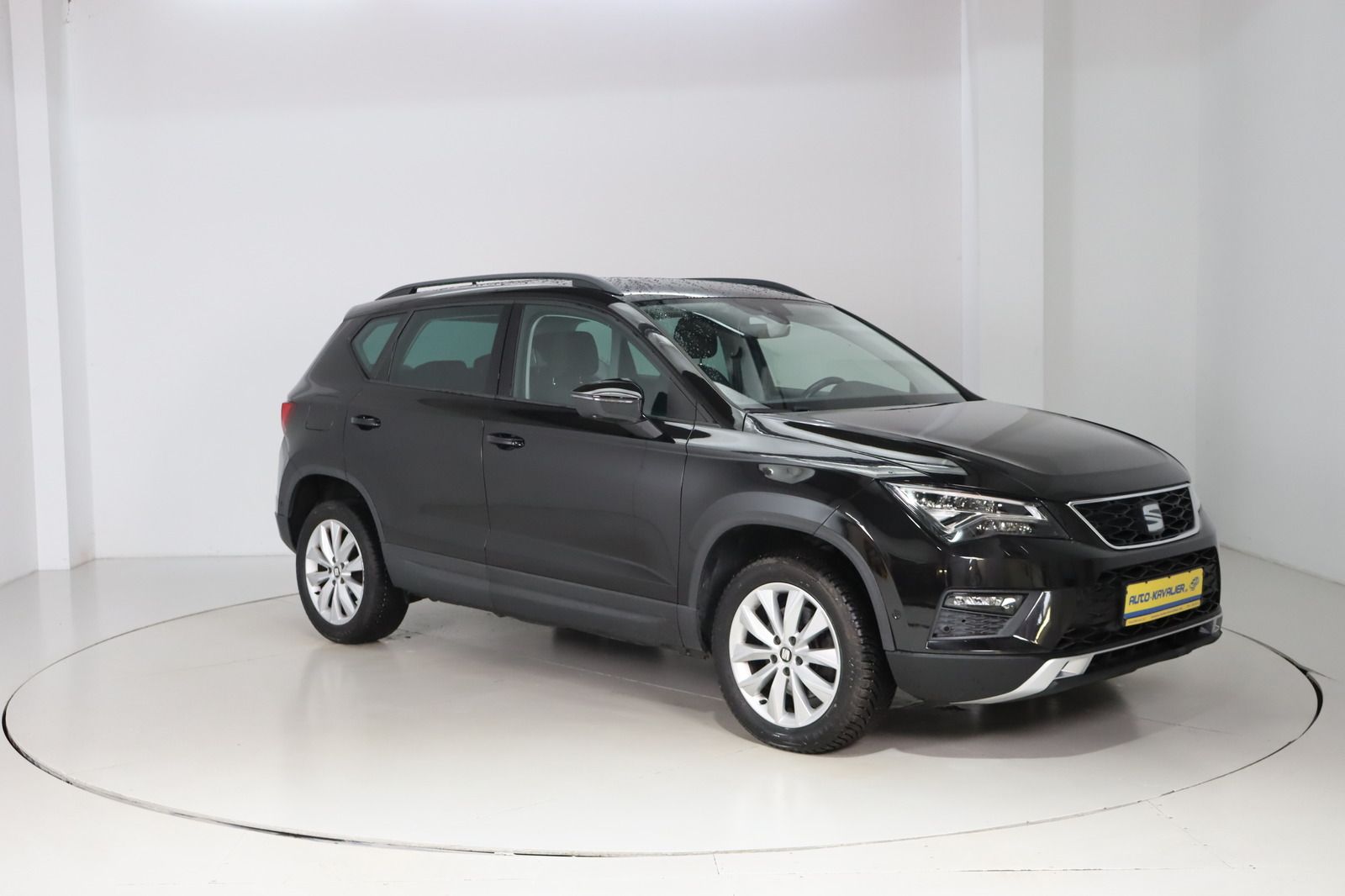 Fahrzeugabbildung SEAT Ateca 2.0 * Navi * LED * ACC * AHK