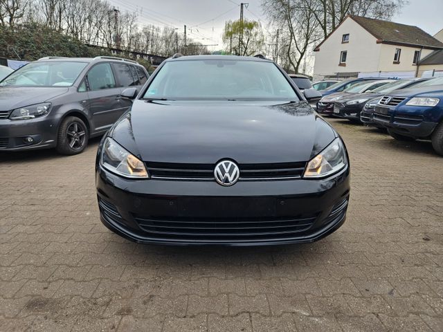 Volkswagen Golf 1.6 TDI 81KW Variant NAVI*LEDER*TOUCH*SITZH