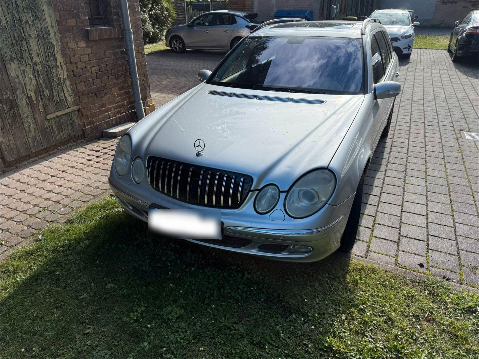 Mercedes-Benz C320 2004 — вигляд ззаду