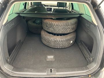 Volkswagen Passat Variant - 9