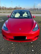 Tesla Model Y  RWD/20 Zoll/Red Multi Coat - Tesla in Stuttgart
