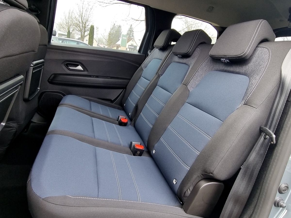 Fahrzeugabbildung Dacia Jogger Journey TCe 110