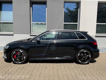 2019 AUDI RS3 照片 2