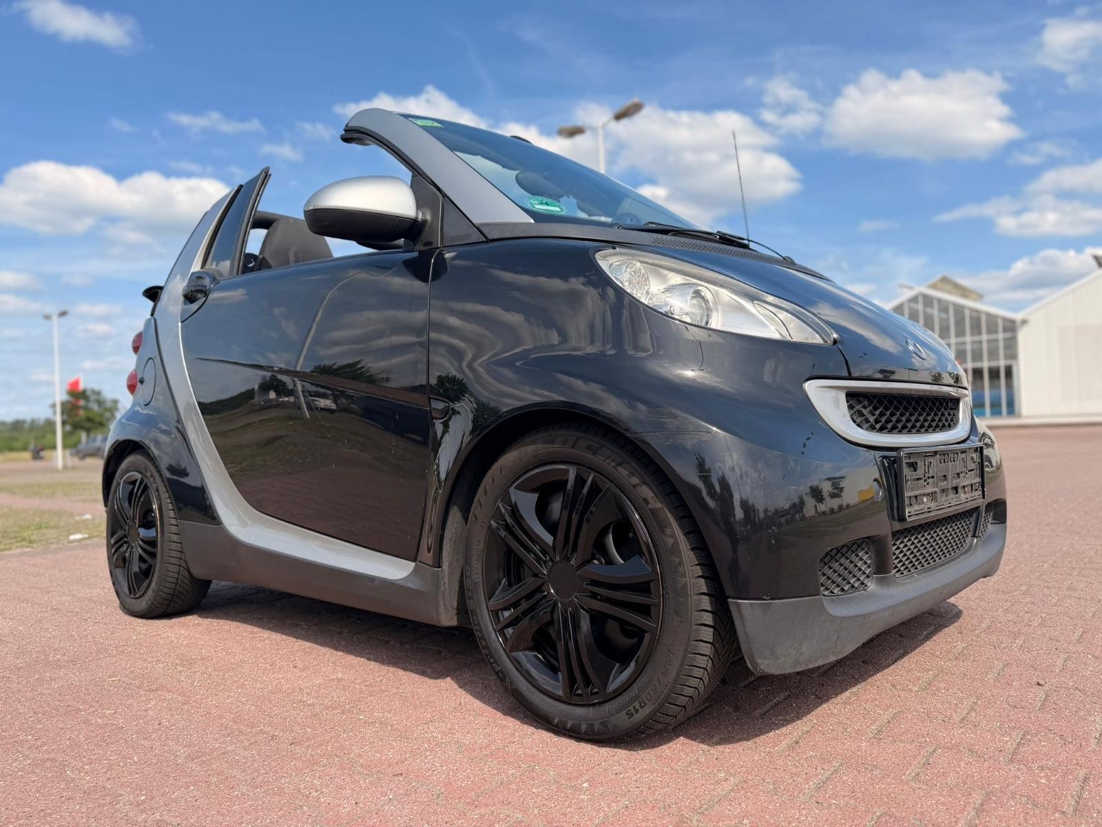 Smart ForTwo fortwo cabrio CDI 33 kW*Vollautomatik*TÜV