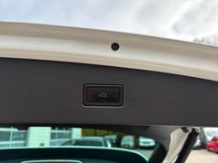 Fahrzeugabbildung Volkswagen Tiguan Highline 2.0 TDI 4MOTION PANO*360°*NAVI!!