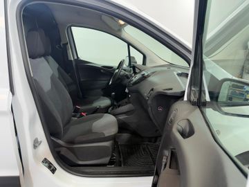 Ford Transit - 12