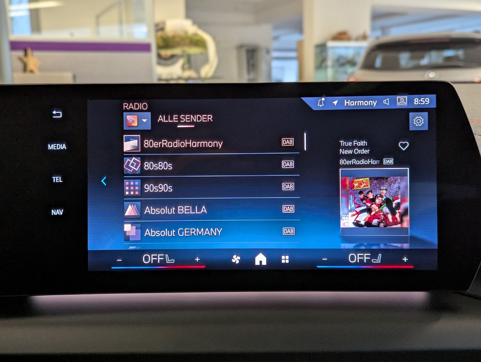 BMW 118 d M-Sport Leder Shadow LED Pano Kamera 18" - Image 30