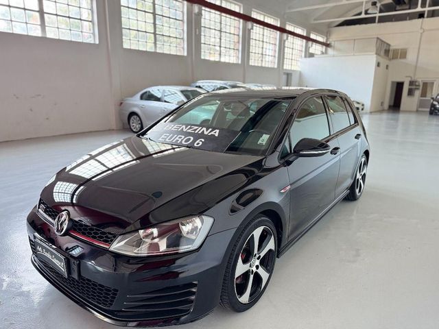 Volkswagen VOLKSWAGEN - Golf - 2.0 TSI DSG 5p. GTI BlueMoti