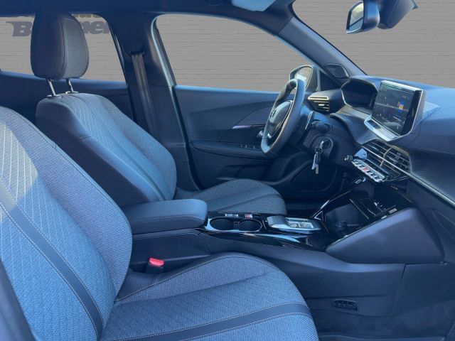 Foto Nummer 9: PEUGEOT 2008