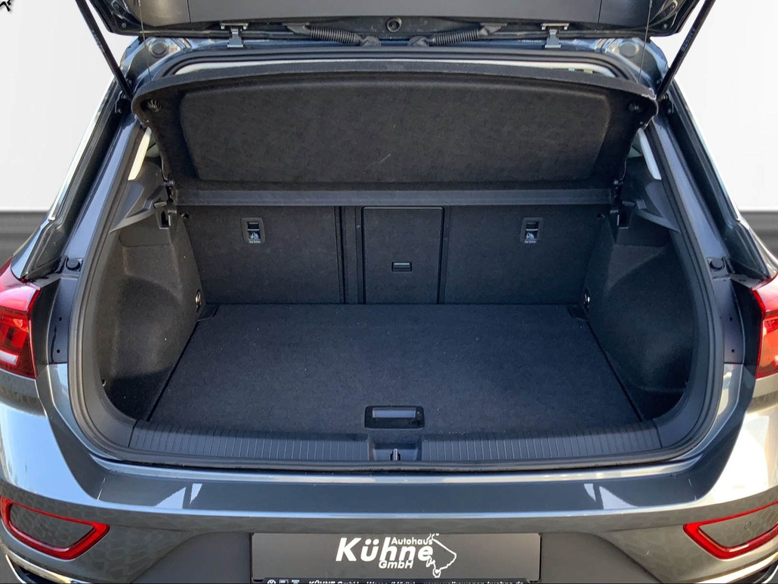 T-Roc 1.5 TSI Style AHK,NAV,LED+,SHZ,PDC.