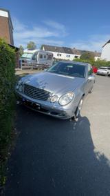 Mercedes-Benz Mercedes e Klasse 220 cdi - Mercedes-Benz E 220 aus 2005: Cdi