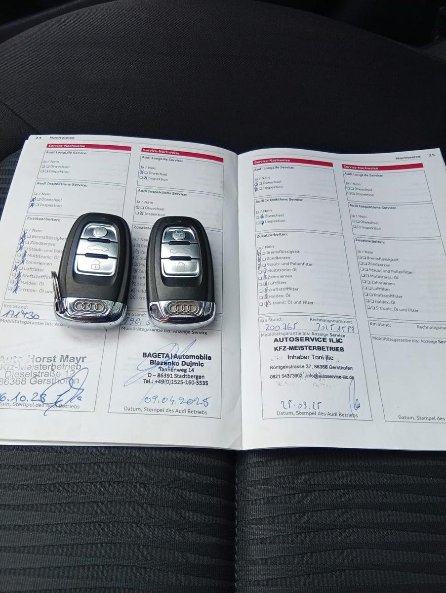Audi A4 2011 — photo 11