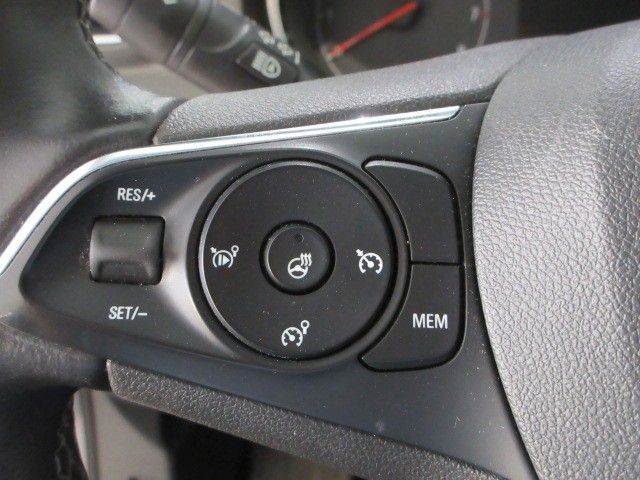 Fahrzeugabbildung Opel Grandland X 1.2T INNOVATION NAVI/LEDER/4xSHZ/LHZ