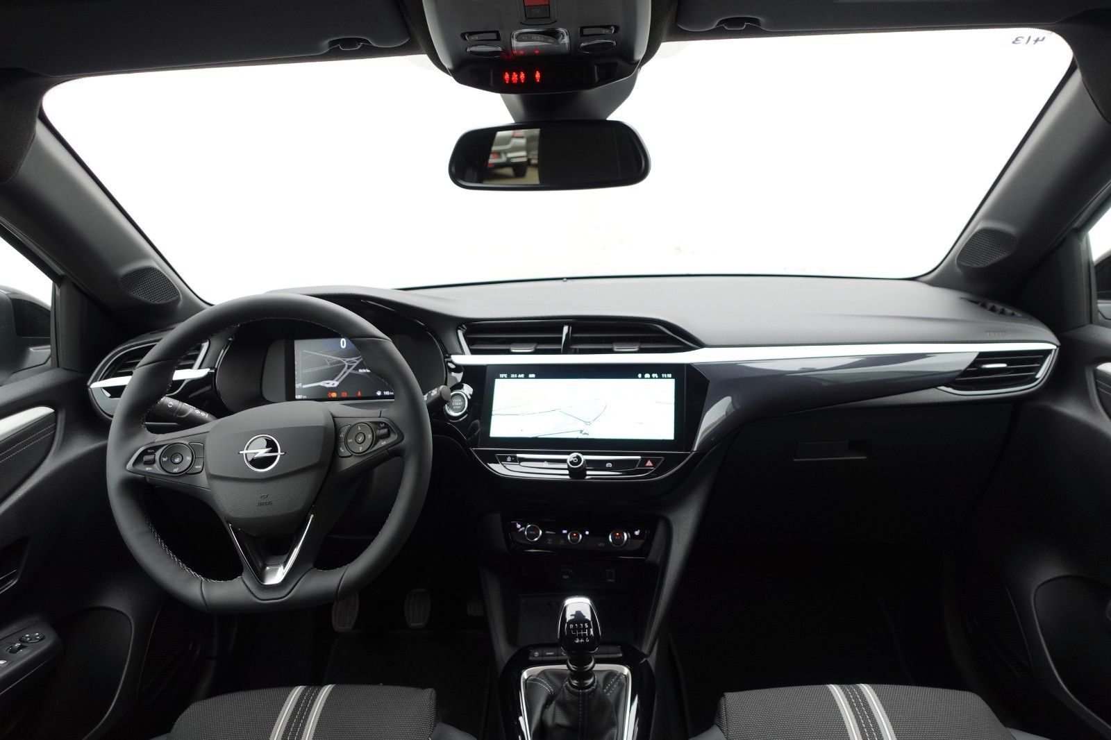 Fahrzeugabbildung Opel Corsa 1.2Turbo GS Allwetter,SHZ,Kamera,PDC,Navi