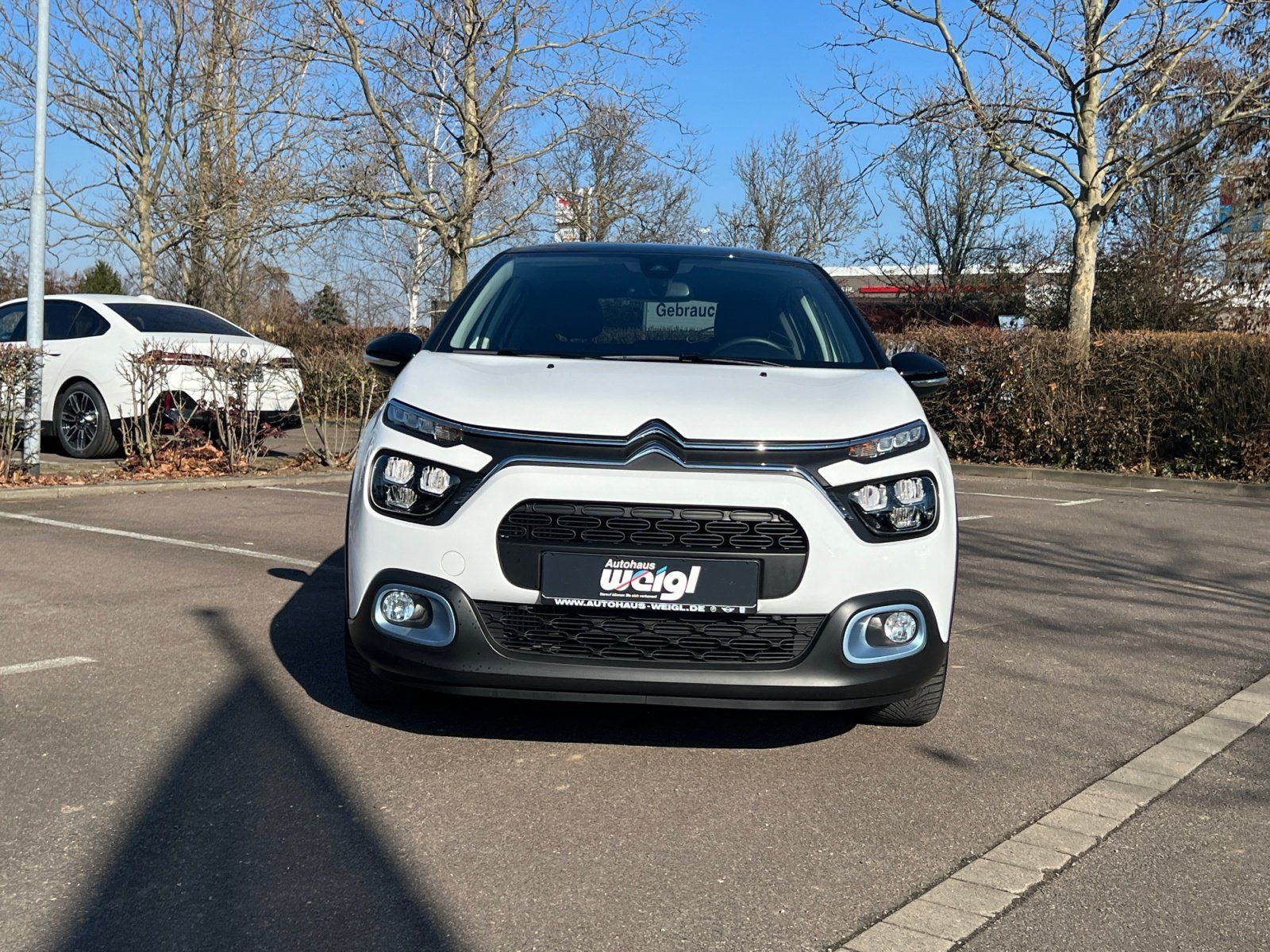 Fahrzeugabbildung Citroën C3 PureTech 110 EAT6 Elle Automatik Sitzheizung