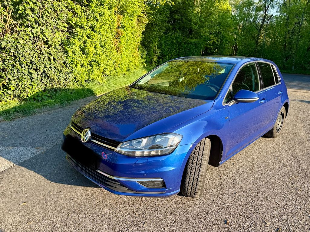 Image of Volkswagen Golf