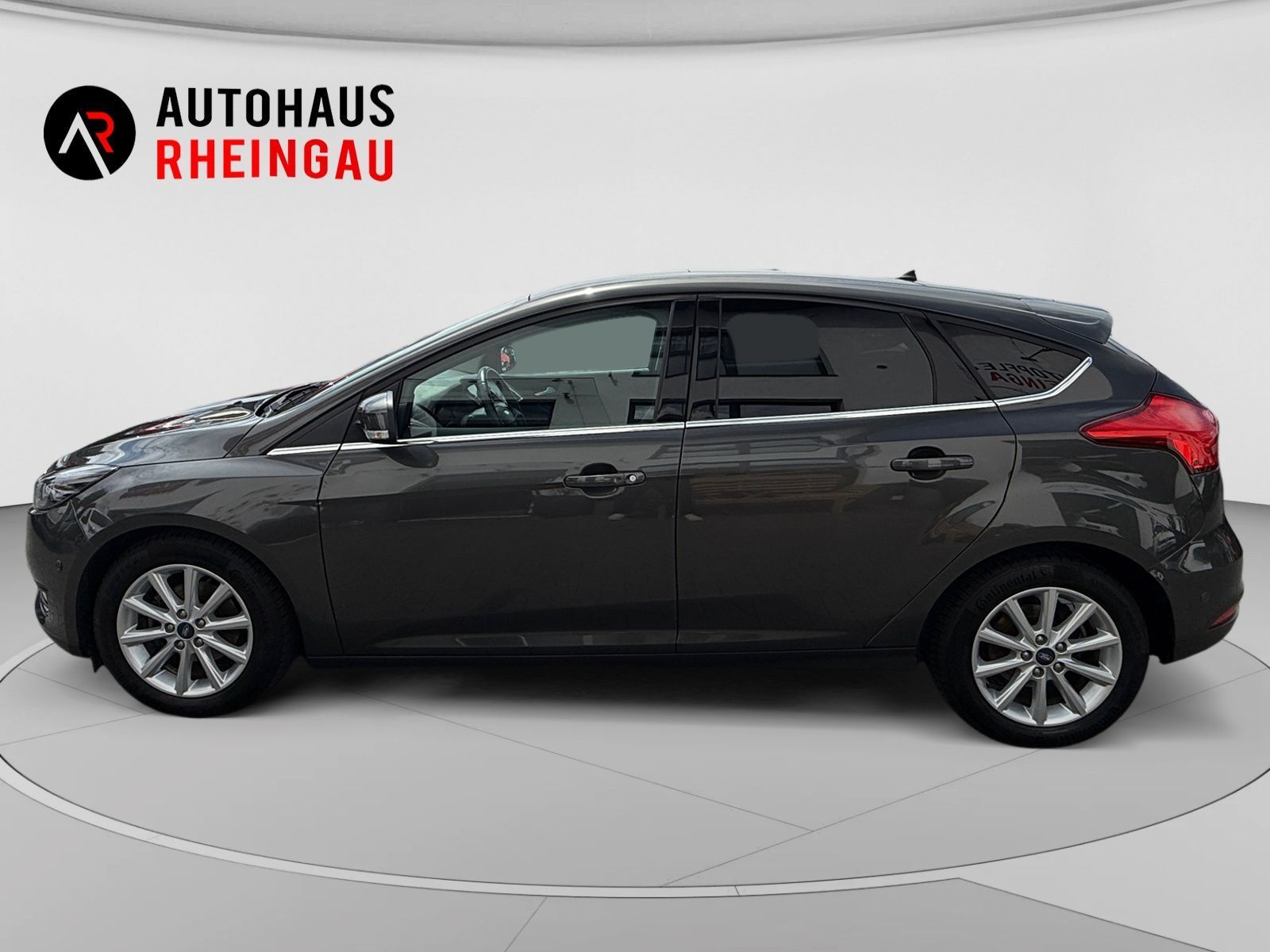 Fahrzeugabbildung Ford Focus 1.0 EcoBoost Titanium NAVI PDC