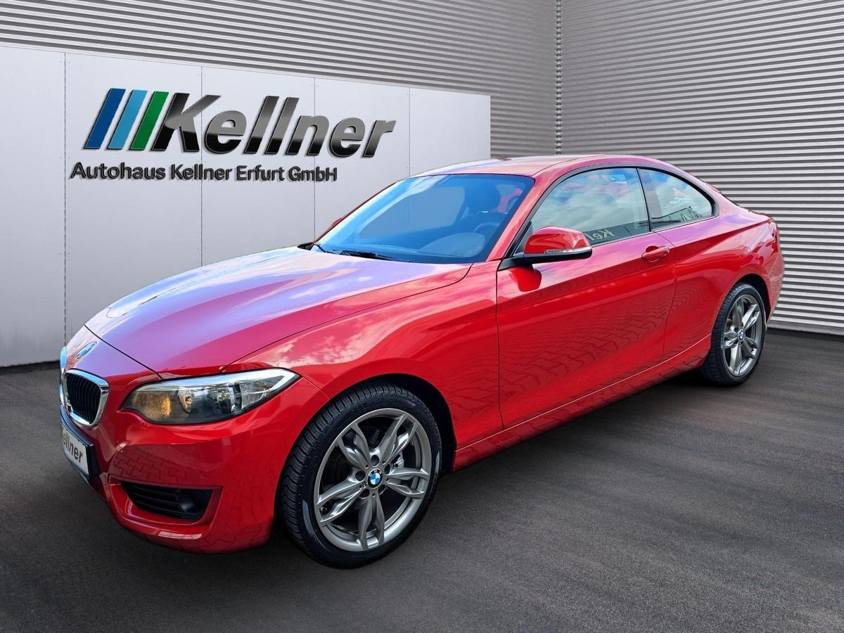 BMW 220 i Coupe*PDC vo+hi*Klimaautom*Alu*+ZV+Bordcom