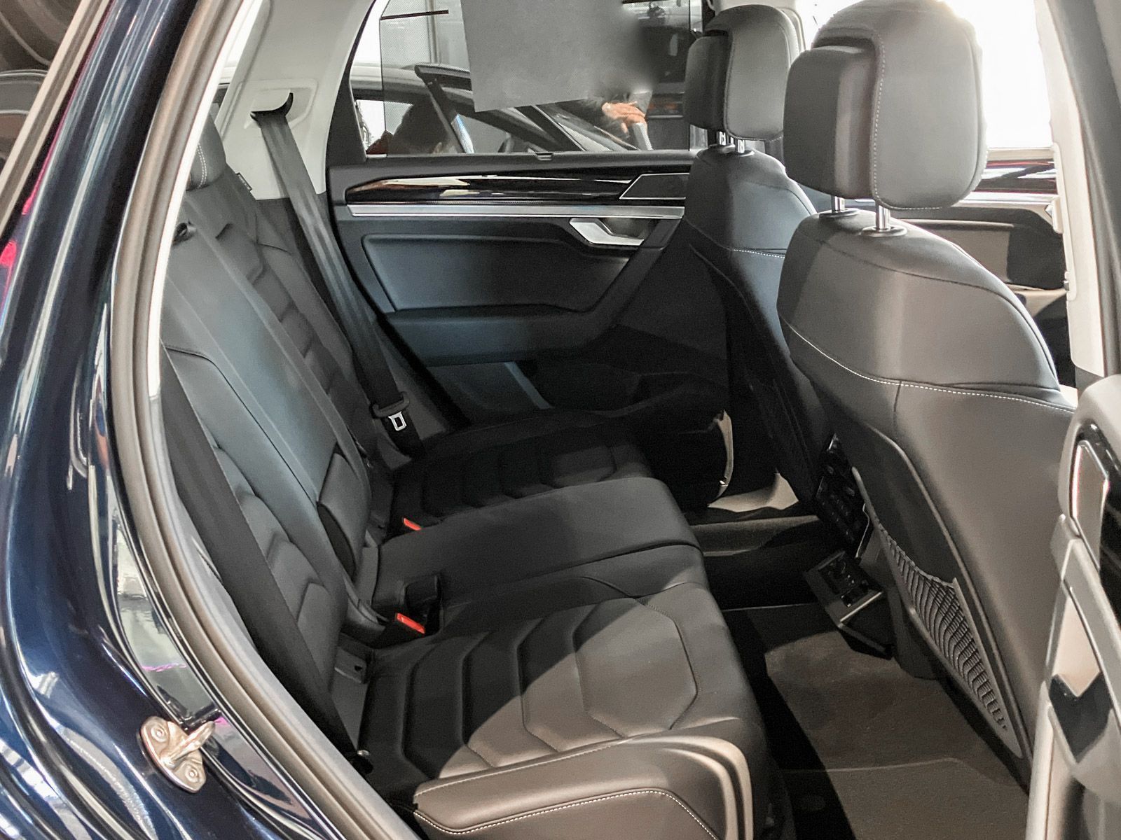 Volkswagen Touareg - Bild 9