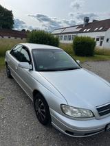Opel Omega 2.2 Liter bensin - Opel Omega: B2