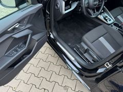 Fahrzeugabbildung Audi A3 Limousine 35 TFSI advanced Navi Sitzh 18" Alu