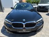 BMW 520 i Touring/LED/Navi/Leder/Anhängerkupplung - : Kombi, Anhängerkupplung
