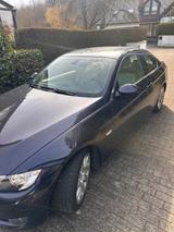 BMW 330i Coupé - Scheckheft-gepflegter Klassiker - BMW 330 aus 2009: 330i