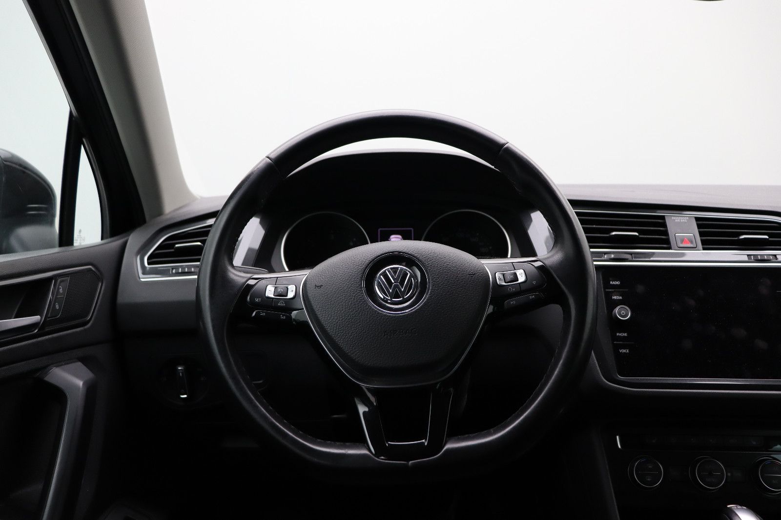 Fahrzeugabbildung Volkswagen Tiguan 2.0 Comfortline BMT/Start-Stopp