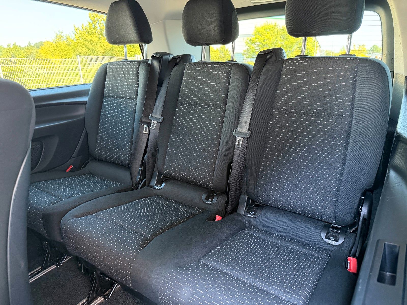 Fahrzeugabbildung Mercedes-Benz Vito 116 CDI Tourer Extral elektr Türen AHK