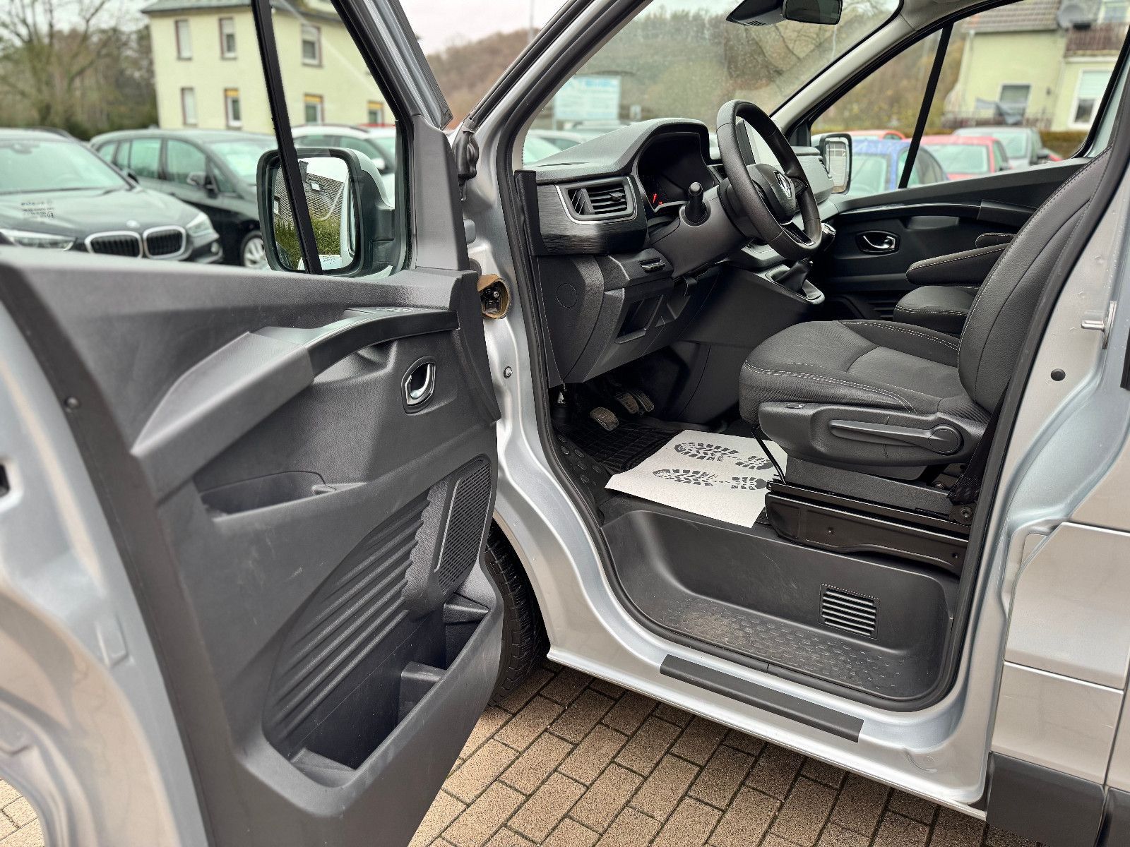 RENAULT Trafic, 2022, Diesel, 150 PS