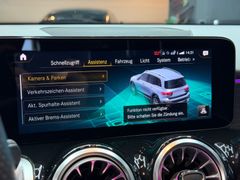 MERCEDES-BENZ GLB 35 AMG*CAM*AMBIENTE*AHK*ACC*NIGHT*SOUND*LED*