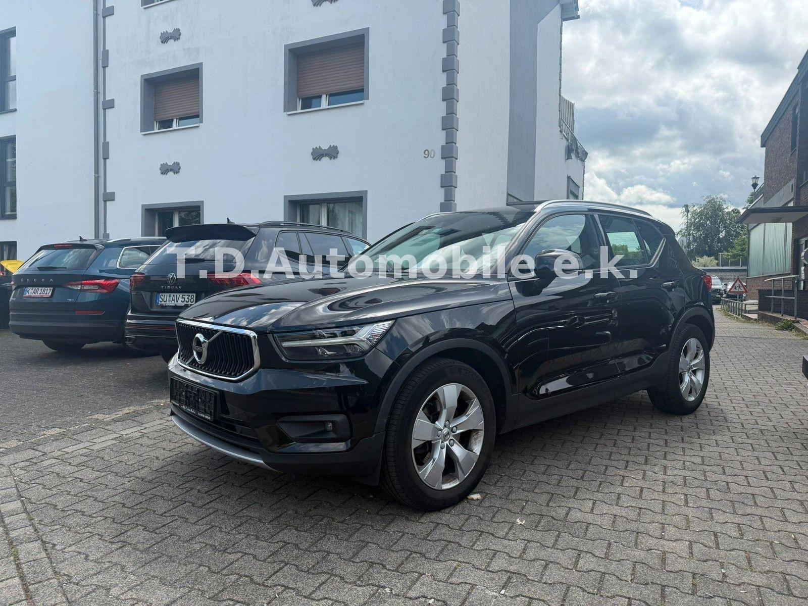 Volvo XC 40 Momentum AWD Insp Neu