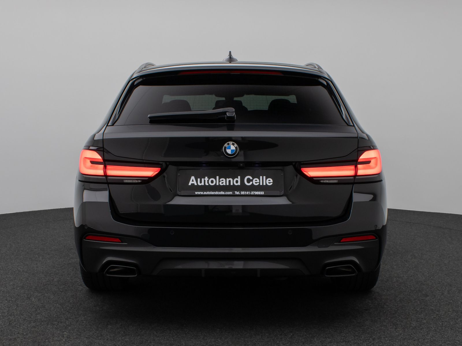 Fahrzeugabbildung BMW 530d M Sport Panorama Kamera Laser HUD DAB HiFi