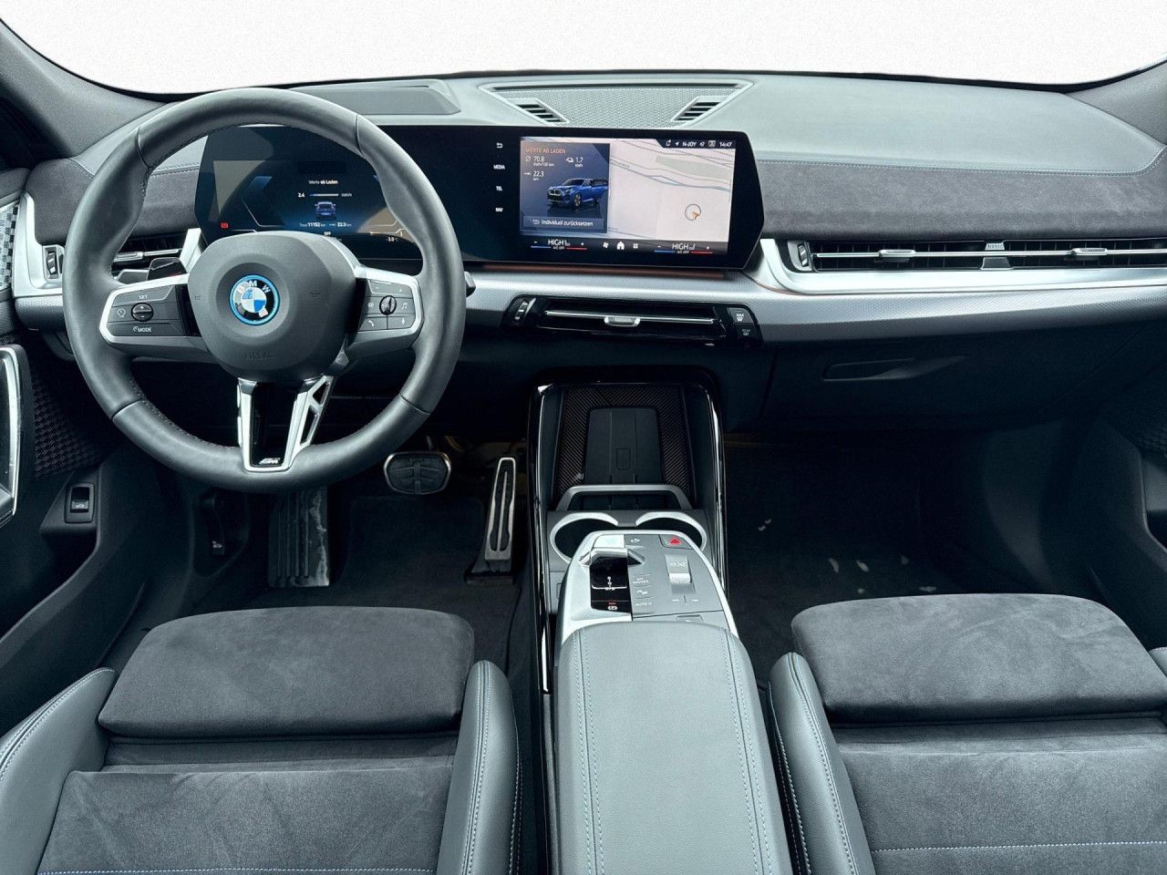BMW iX2 - Bild 14
