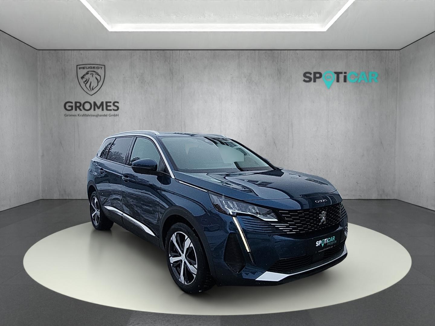 Peugeot 5008 Allure Pack BlueHDi 130 EAT8 7-Sitzer Navi 