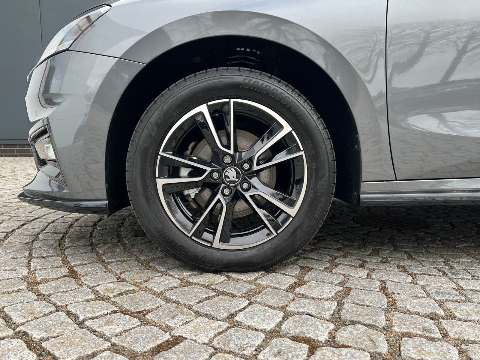 Fahrzeugabbildung SKODA Fabia Monte Carlo 1.0 TSI DSG *LED, SmartLink, K