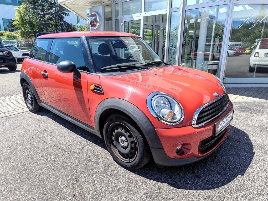 Fahrzeugabbildung MINI ONE 1.6 (75 PS) + Klima