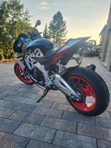 Aprilia Tuono V4 Factory - APRILIA TUONO FACTORY