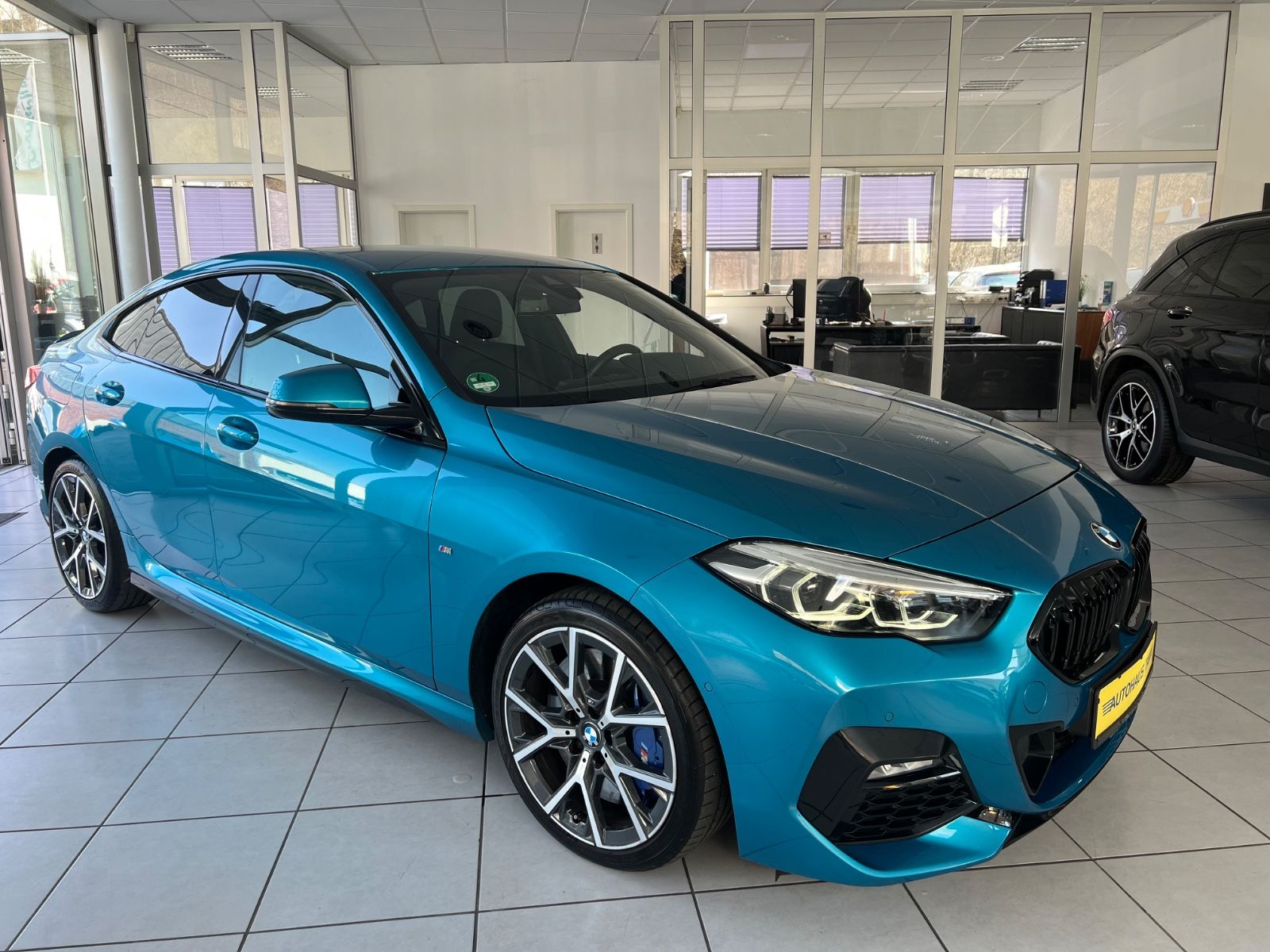 Fahrzeugabbildung BMW 2 Gran Coupe 220 d xDrive M Sport *SONDERLACK*