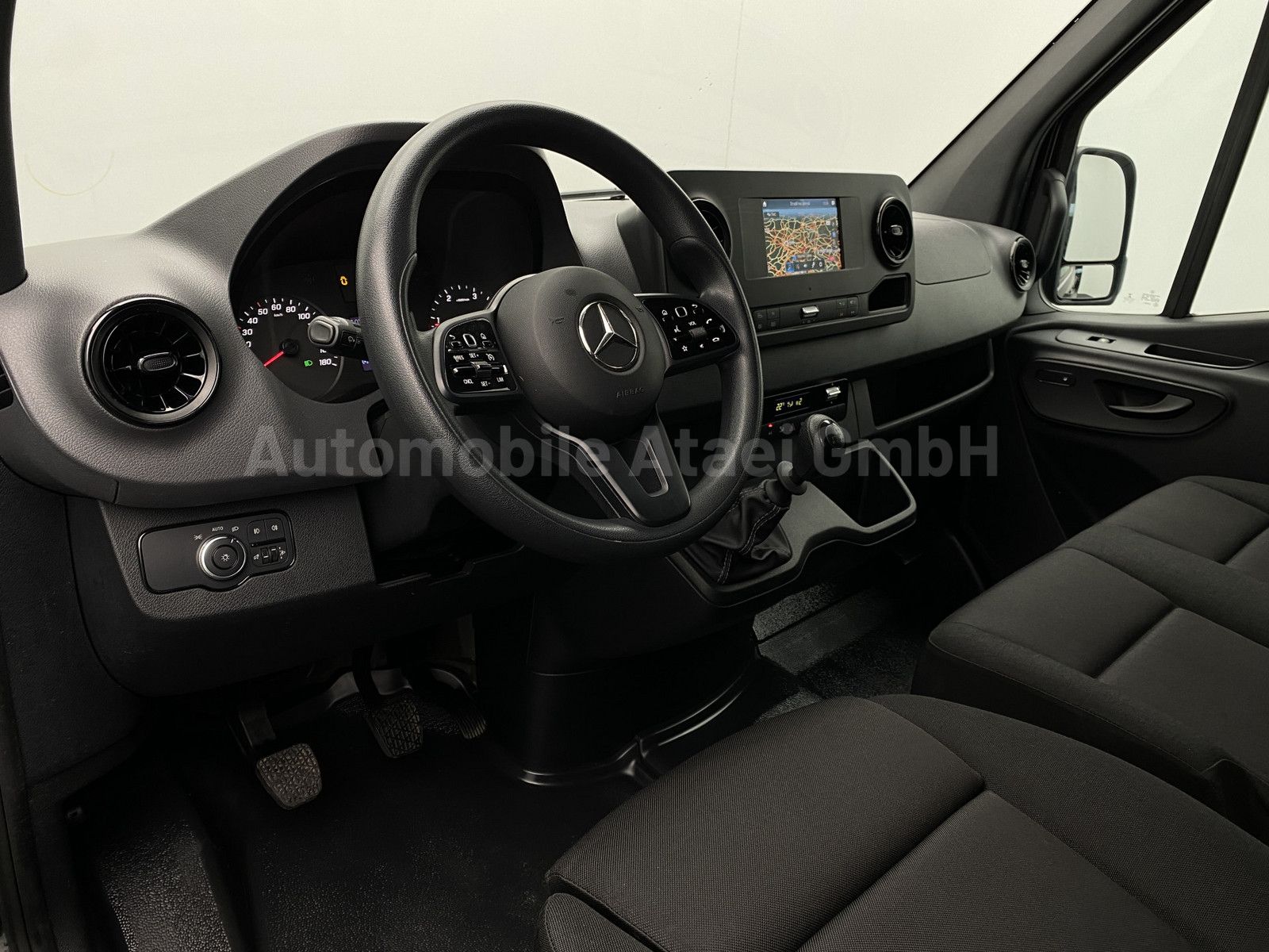 Fahrzeugabbildung Mercedes-Benz Sprinter 317 NAVI+ 360° KAMERA+ SITZHEIZ. 0069