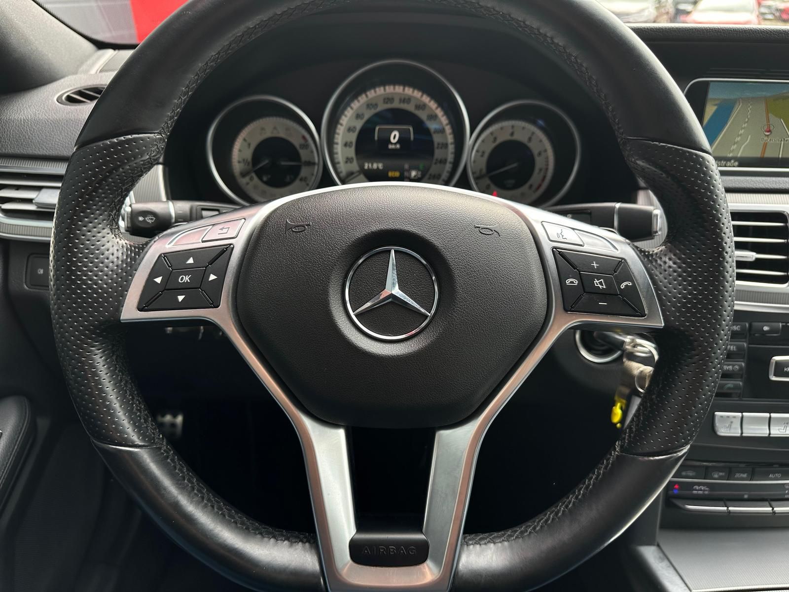 MERCEDES-BENZ E250T CGI AMG LED#SHZ#TEMPO#NAVI BECKER#PDC#BT - Image 11