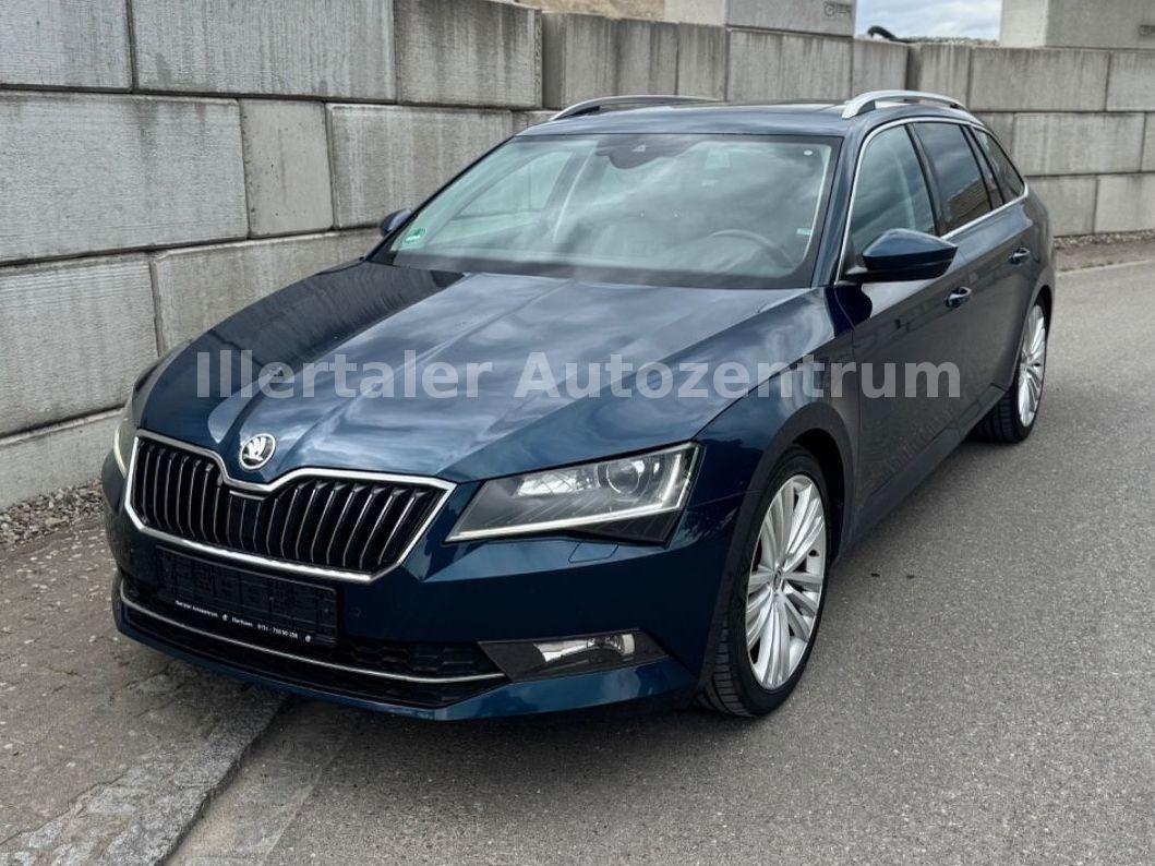 Skoda Superb Combi /STYLE/R-KAMERA/ACC/8-FACH/2HAND/