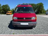 Volkswagen T4 Caravelle AHK/RADIO / OLDTIMER - Volkswagen T4 Caravelle mit Benzin-Antrieb