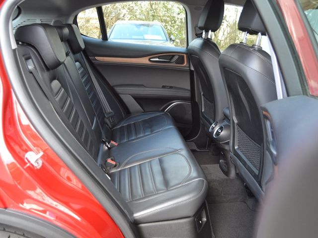 Stelvio 2.0 T Super Q4 Stelvio LUSSO-PAKET/XENON