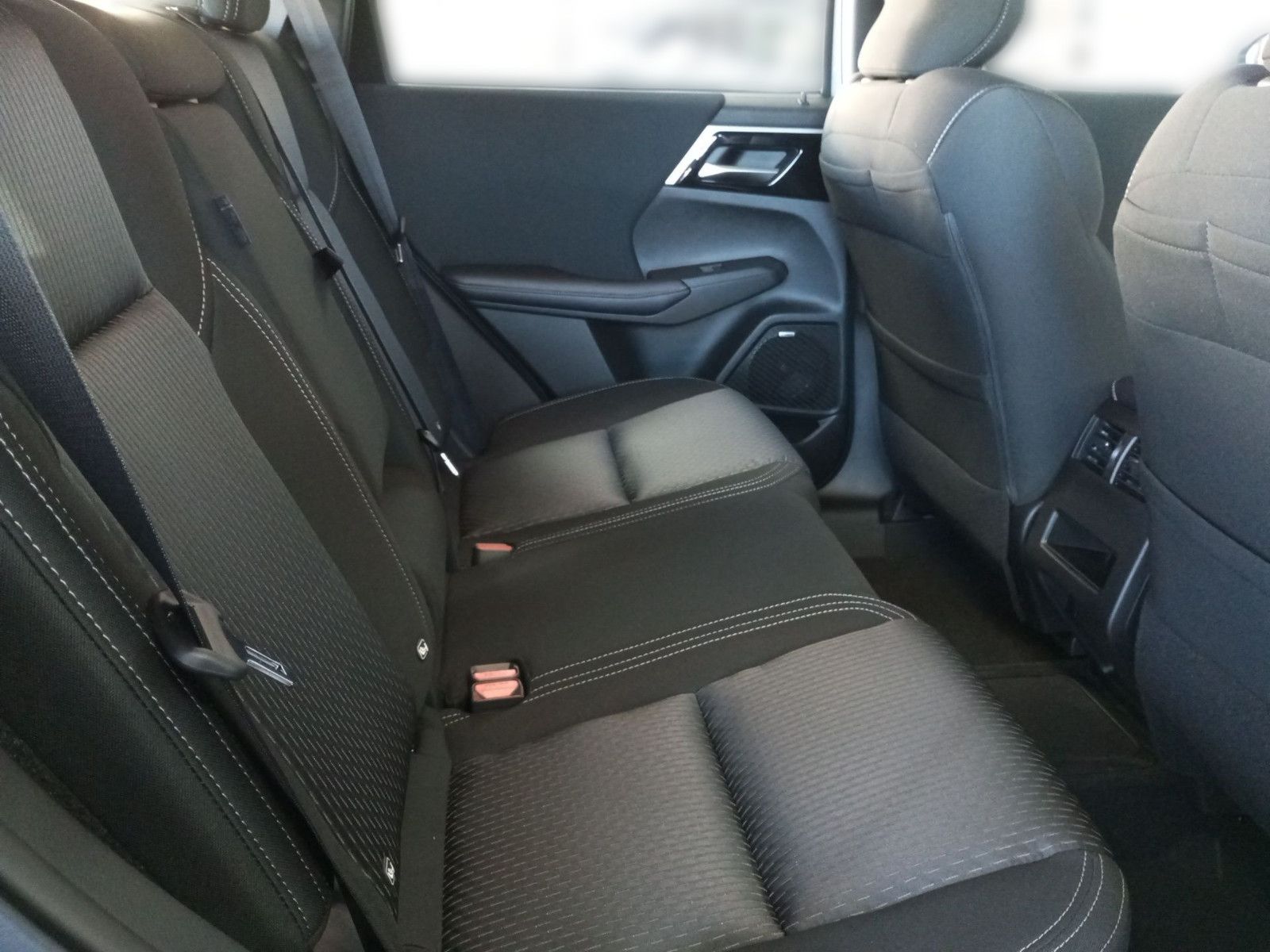 Fahrzeugabbildung Mitsubishi Outlander PHEV Diamant 306 PS ACC 360°