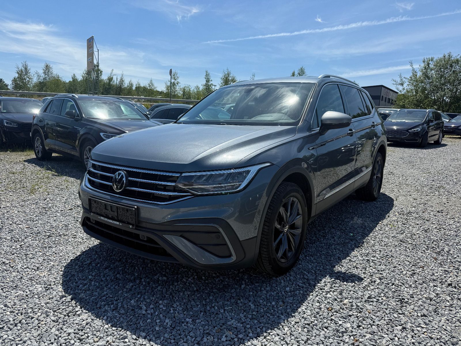 VW Tiguan Allspace Life