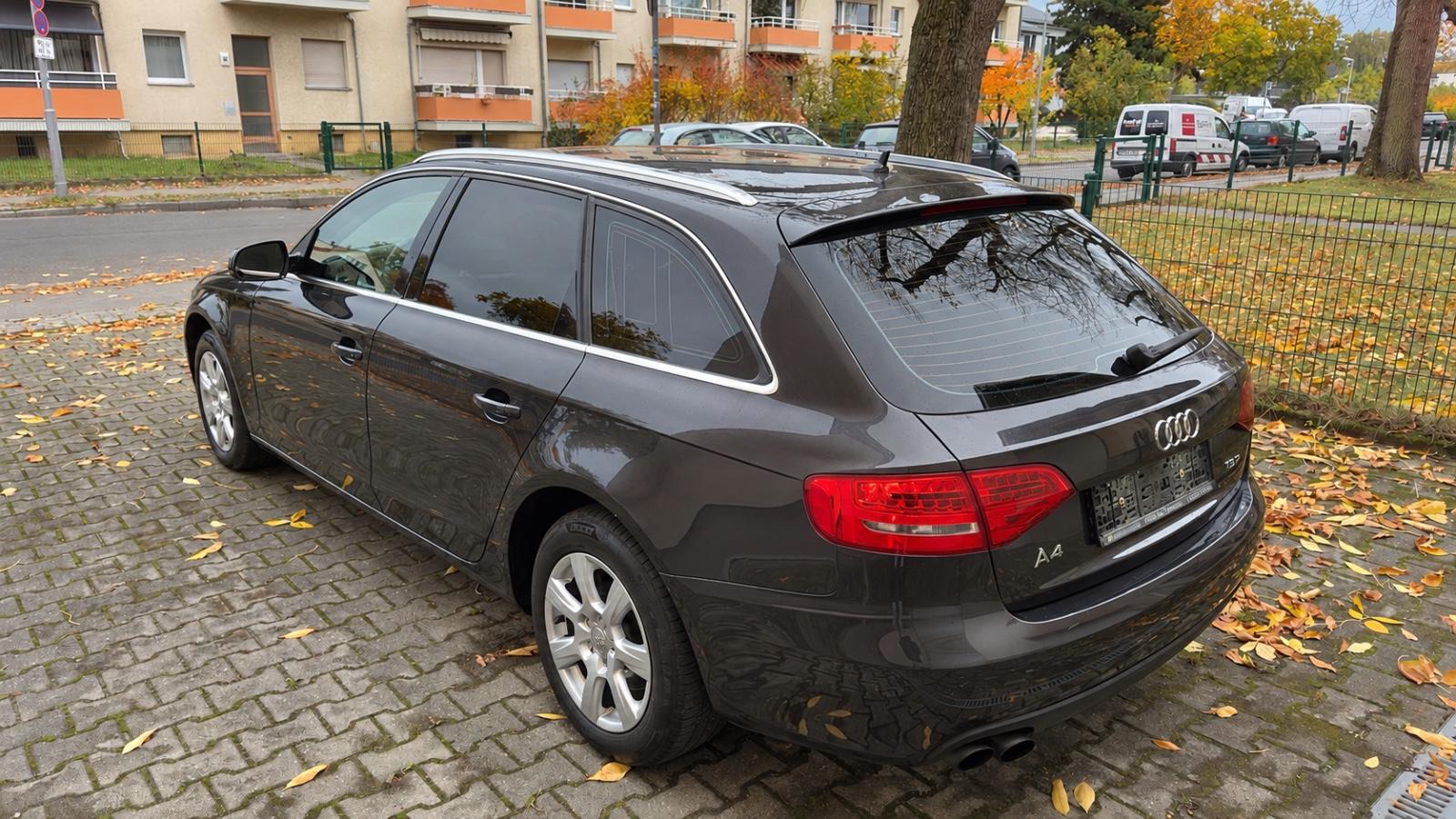 Audi A4 2009 — engine 1.798 cm³, 120 HP (88kW)